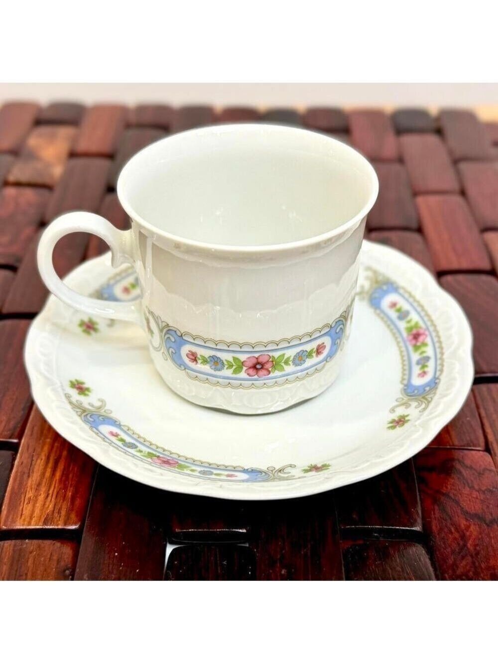 Vintage Mitterteich Bavaria Porcelain Cup & Saucer Floral Scroll Pattern Germany - Picture 2 of 6